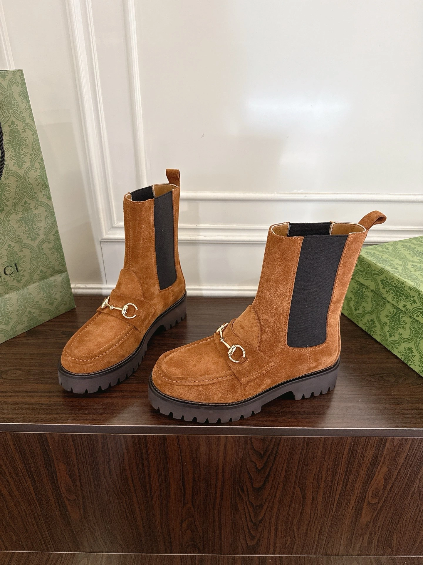 &COCO-- 6u33i 834770 AAE73 2845 Calfskin Heel height：4.5cm item:E-X000I1305